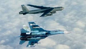 बाल्टिक सागर के ऊपर उड़ रहे अमरीका के बी-52एच बमवर्षक विमान को रूस ने खदेड़ा